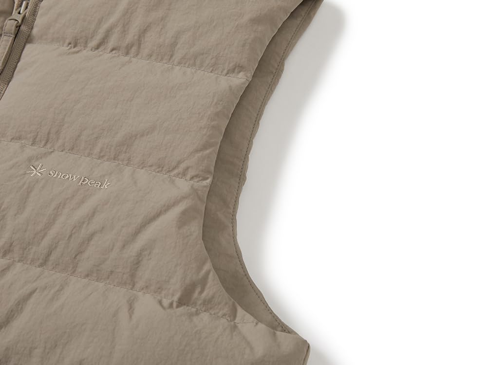 Snow Peak Land Lightweight Down Vest Tan Size Women's GS-S25WWGDV61 (Women's Vest, Grey, M)