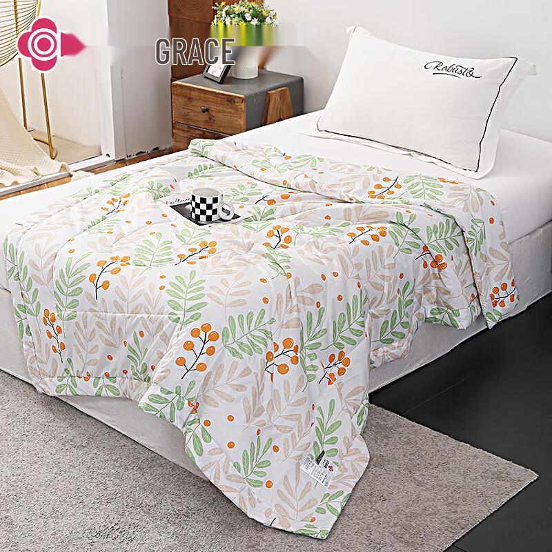 Grace Breathable Soft Summer Quilt