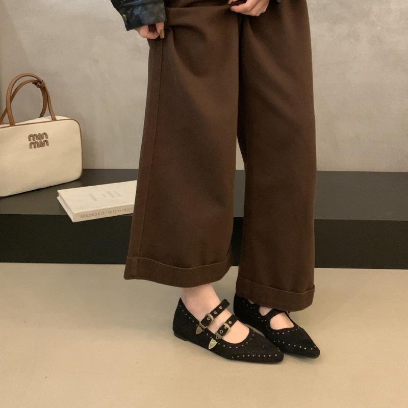 

Ретро туфли-лодочки с острым носком, мелким вырезом, скрытой платформой, женские, новый дизайн 2025, в французском стиле позднего вечера, туфли Мэри Джейн 39 темно-коричневого