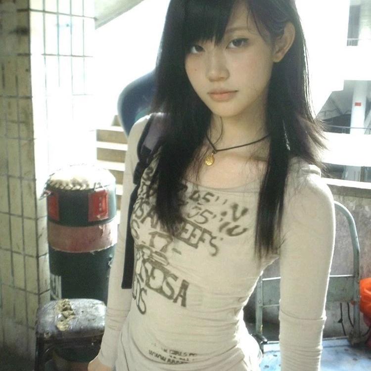 

Japanese Y2k Letter Print T-shirt Trashy 2000s Style Long Sleeve Ribbed Tops Vintage Harajuku Streetwear American Retro S абрикосовый