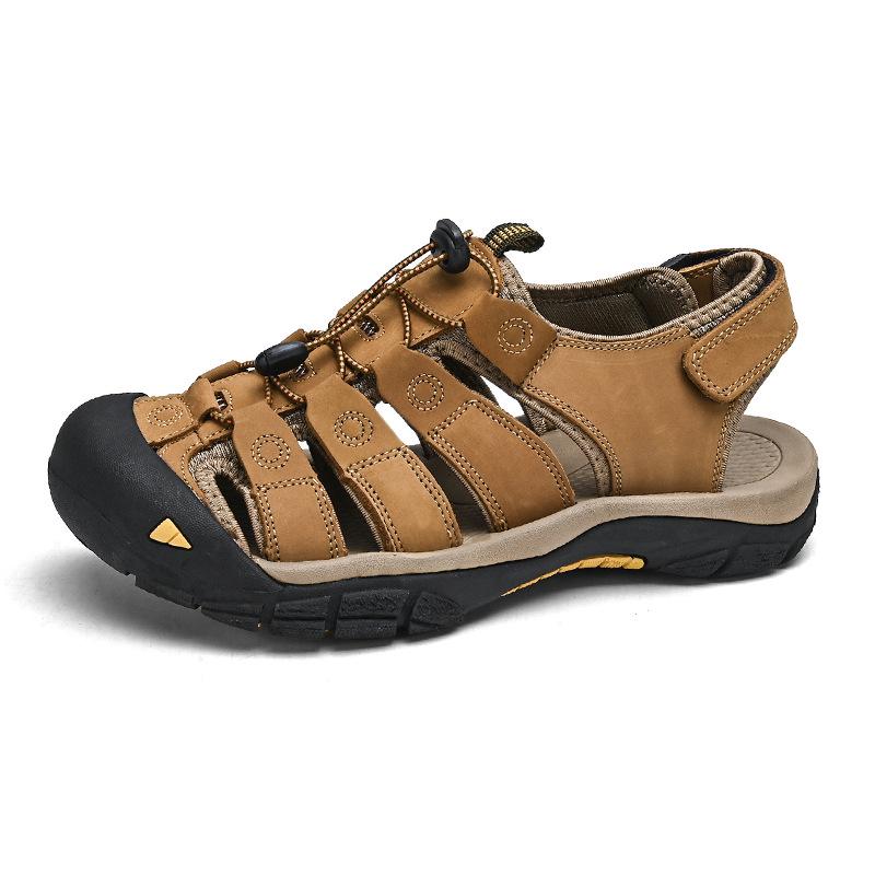 Men's Summer Closed-Toe Leather Sandals for Casual Outdoor Hiking and Beach Activities