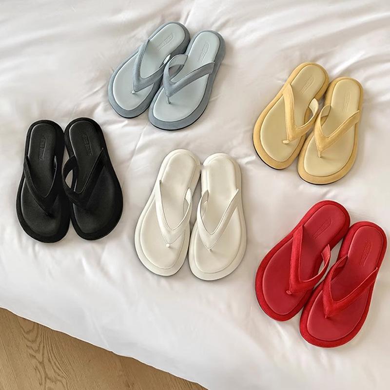 A Pair of New Summer Models for Everyone~ Stepping On Shit Feels Like Beach Vacation Thick-soled Flip-flops for Women's Sandals