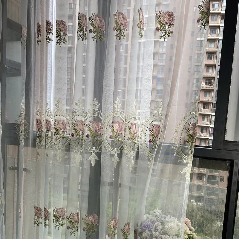 Elegantes Cortinas de Gasa Bordadas con Peonías - Voile Transparente de Lujo para Sala de Estar o Dormitorio