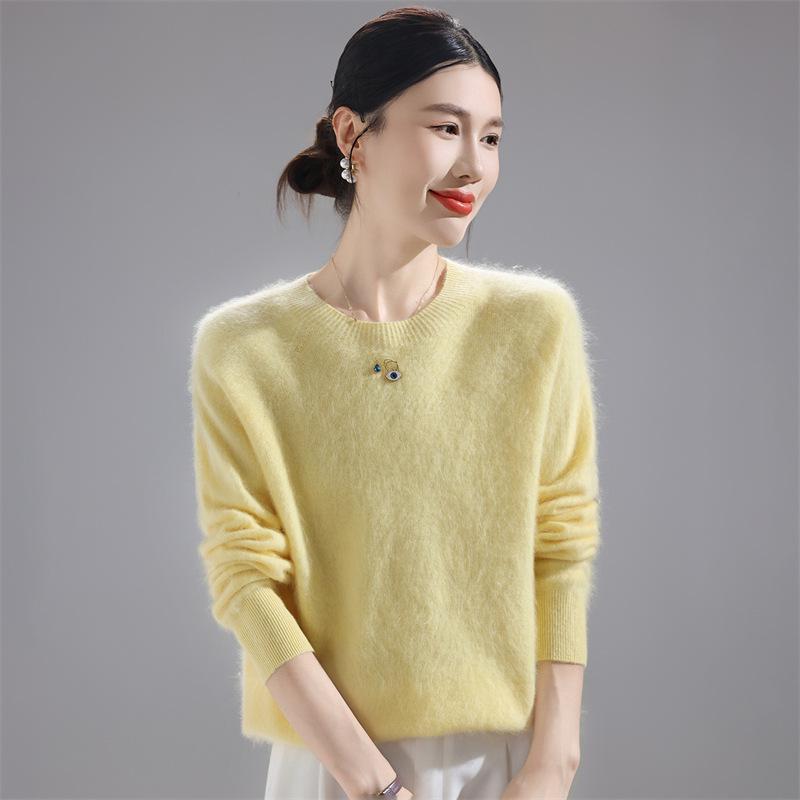 2025 Fashion Women's Round Neck Wool Sweater: Versatile Loose-Fit Knit Base Layer