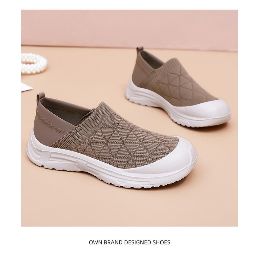 Women's Versatile Spring New Fly Woven Breathable Casual Shoes with Soft Soles That Are Not Tiring for The Feet
