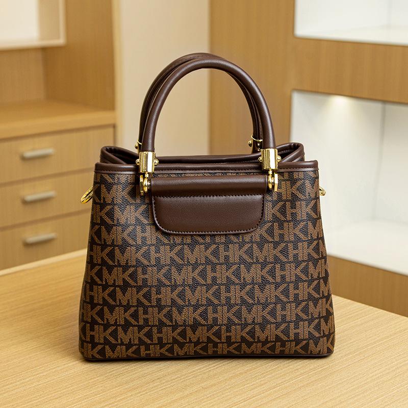 

Новая атмосферная сумочка модная и простая женская сумка с принтом трендовая универсальная сумка через плечо премиальная сумка-мессенджер