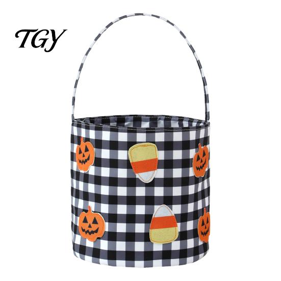 Reusable Candy Totes Halloween Bucket, Trick or Treat Basket for Kids Boys Girls, Plaid Pumpkin Autumn Scene Accessories Bat Ghost Tote Bag