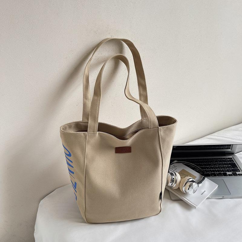 

Нишевый дизайн, повседневная, простая, модная и стильная сумка-ведро, персонализированная сумка на одно плечо хаки