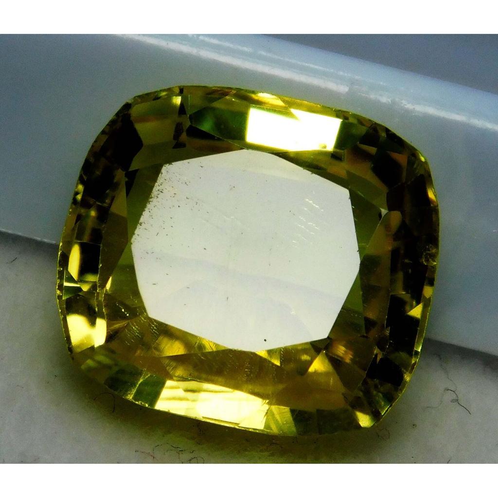 Finest Quality,Natural Yellow Sapphire Faceted Cushion 10 Ct CERTIFIED Gemstone