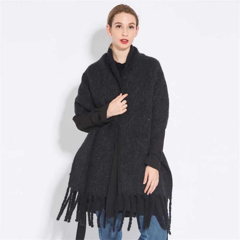 Winter Thick Warm Plaid Cape Wraps Female Bandana Pashmina Luxury Cashmere Womens Scarf Long Tassel Female Foulard Thick Blanket