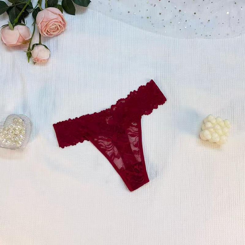 Large Size Women Spring and Summer New Sexy Lace Transparent Thong Underwear