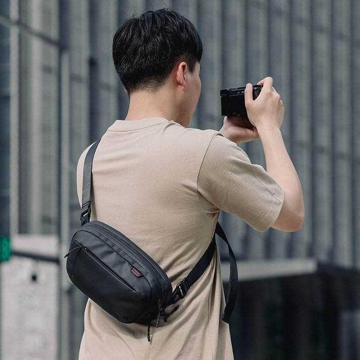 Ulanzi BP08 TRAKER Travel Messenger Bag, Travel Chest Bag
