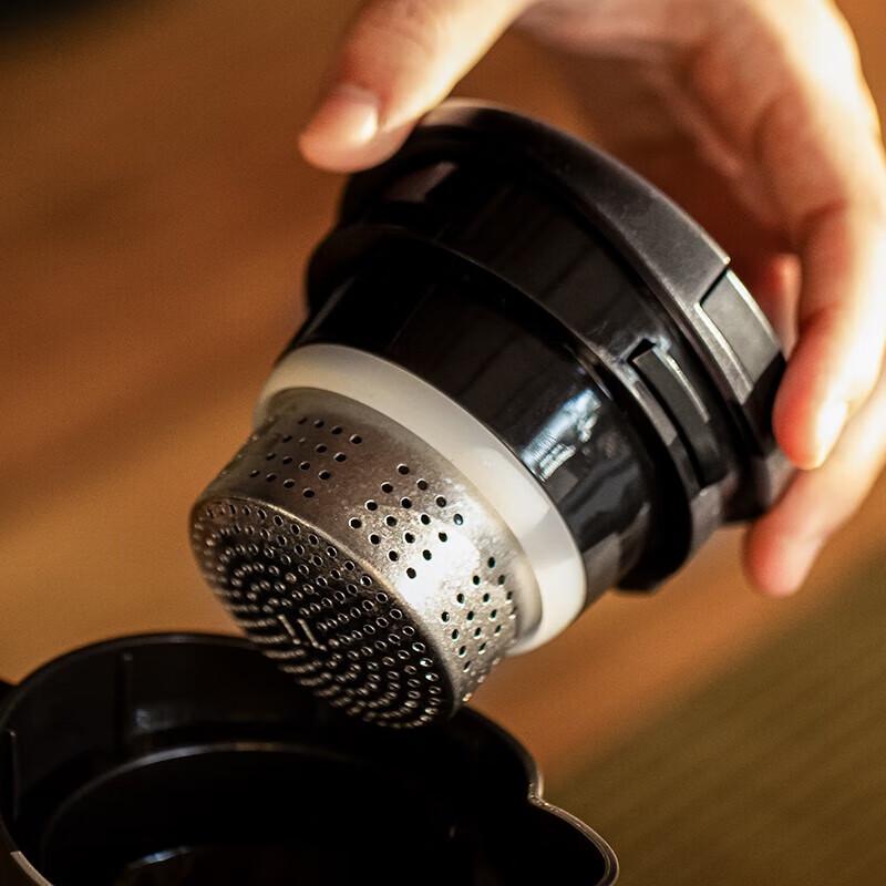 Large Capacity Tea Infuser Pot with Temperature Display