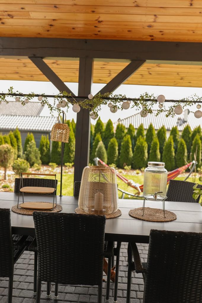 Cottonballs garland white 10-ball LED battery-powered