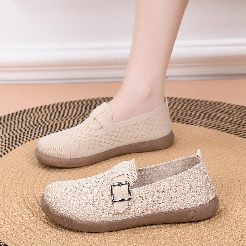 

Новая женская повседневная обувь 2025 года, вязаная, с мягкой подошвой, не вызывает усталости, удобная и универсальная, обувь для мам среднего и пожилого возраста 38