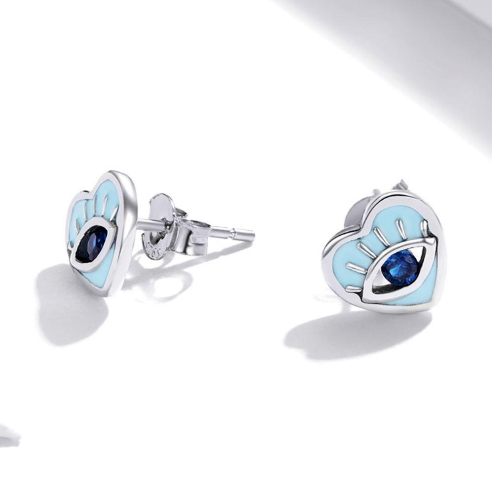 

Голубые сердечные глаза, серебряные серьги-гвоздики S925, таинственные винтажные серьги-сердечки с демоническими глазами синий