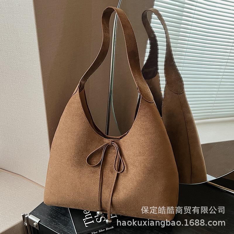 Suede bag women's large capacity 2025 new autumn and winter matte retro shoulder underarm bag work commuter bag