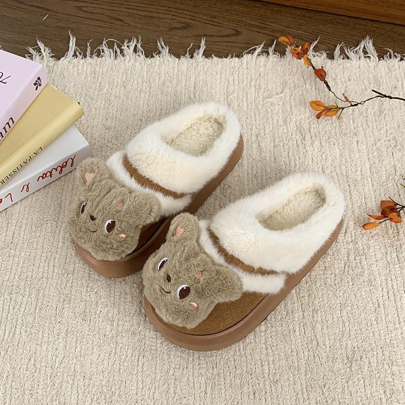 Cute Plush Bear Winter 2025 New Warm Indoor and Outdoor Wear Winter Thick Bottom Home Wear Cotton Slippers Women