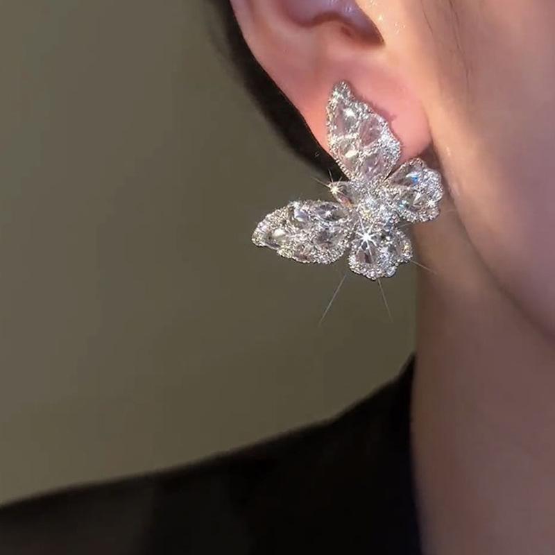 Silver Needle Diamond Zircon Butterfly Earrings Light Luxury Temperament Design Sense Earrings Personality Fashion Cold Wind Earrings