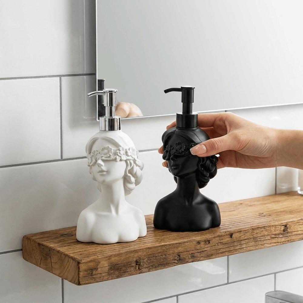 Resin Blindfold Girl Lotion Pump Vintage Bath Lotion Container Hand Sanitizer Bottle Home Decor