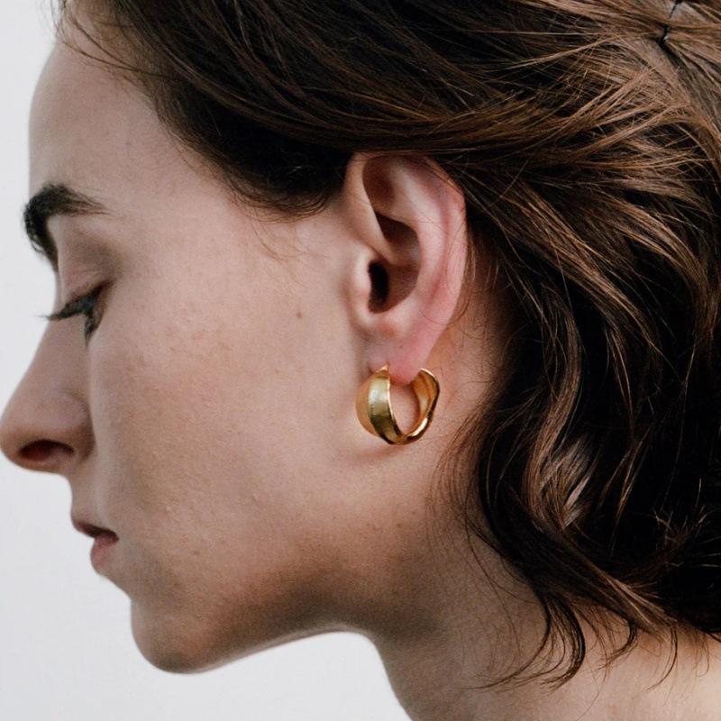 Summer New Product Simple Retro Brushed Personality Fashion Niche Design Sense Cold Wind Earrings Niche Jewelry Earrings