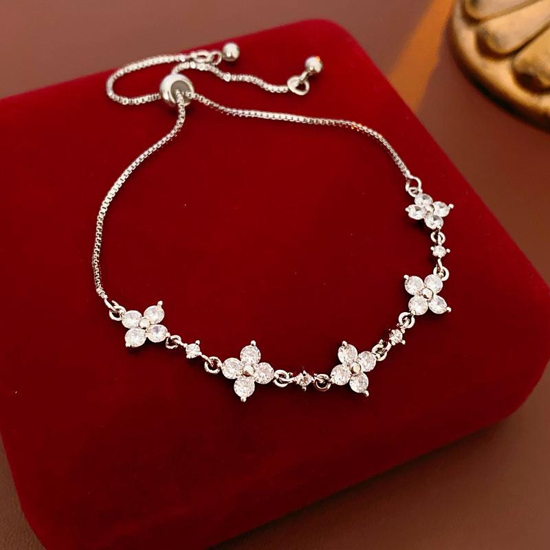 Court Geometric Square Blue Zircon Bracelet Fashion Bracelet Commuter Jewelry