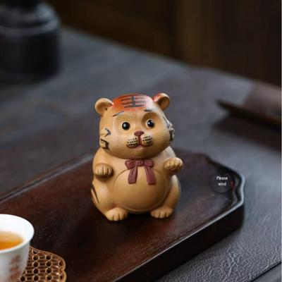 Yixing Zisha Tiger Teapot Set: Creative Boutique Tea Pet Ornament