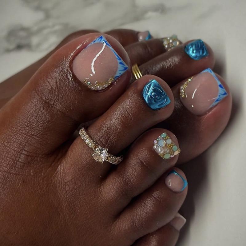

3D Pearl Rhinestone Toe Nail Art Tips - Short Square Pedicure Design
