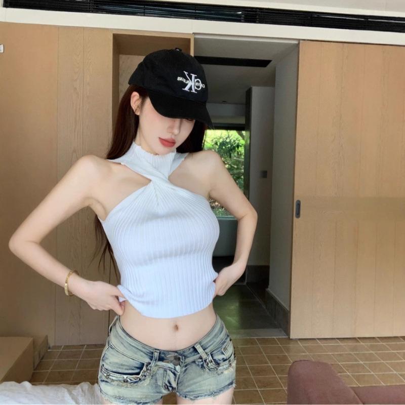 Hot girl's low-waist denim ultra-short shorts for women, new summer style, slim-fit, hip-hugging, wide-leg pants