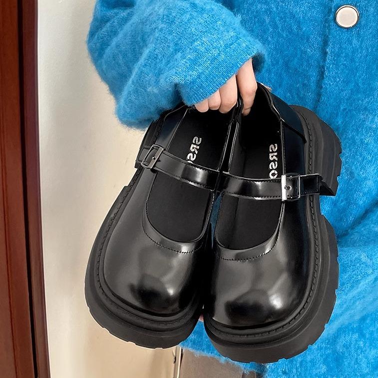 Black Retro British Style Thick Heel Platform Small Leather Shoes Women's 2025 New Spring and Autumn Shallow Mouth Round Head Mary Jane Single Shoes