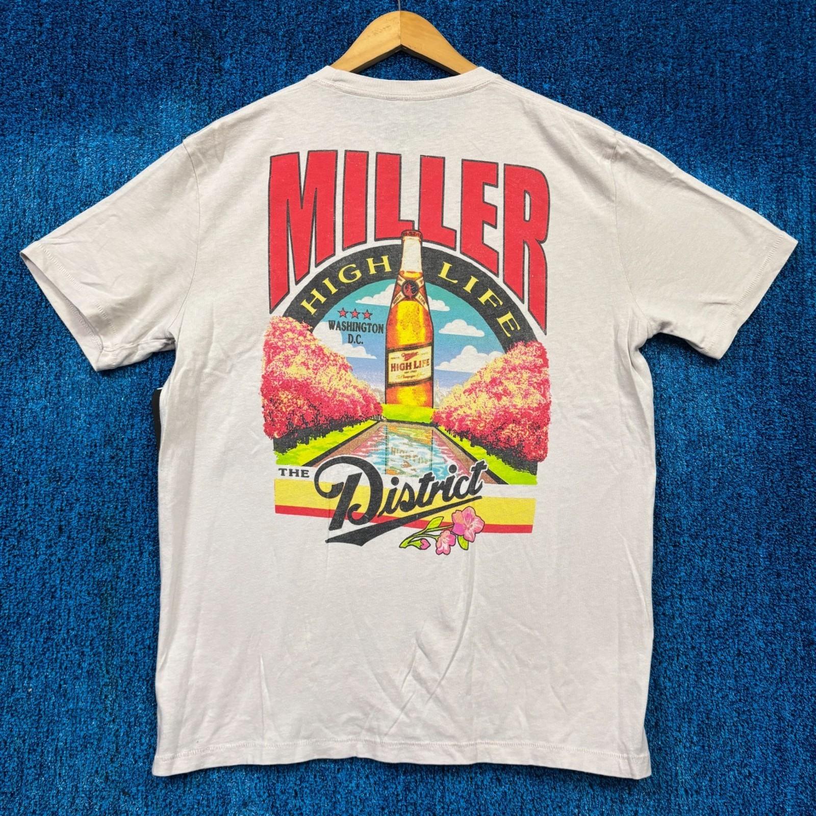 Miller High Life “The District” Graphic T-Shirt Size Large XL