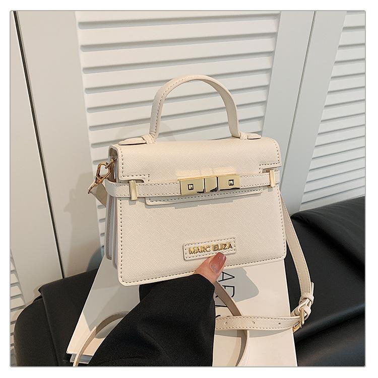 

High End Handbag Summer New Retro Fashion Small Square Bag Casual Simple Shoulder Crossbody Bag брудно-білий