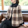 Cardigan de mãe estilo chinês exclusivo com um toque de gola de lapela elegante para mulheres de meia-idade na primavera e no outono