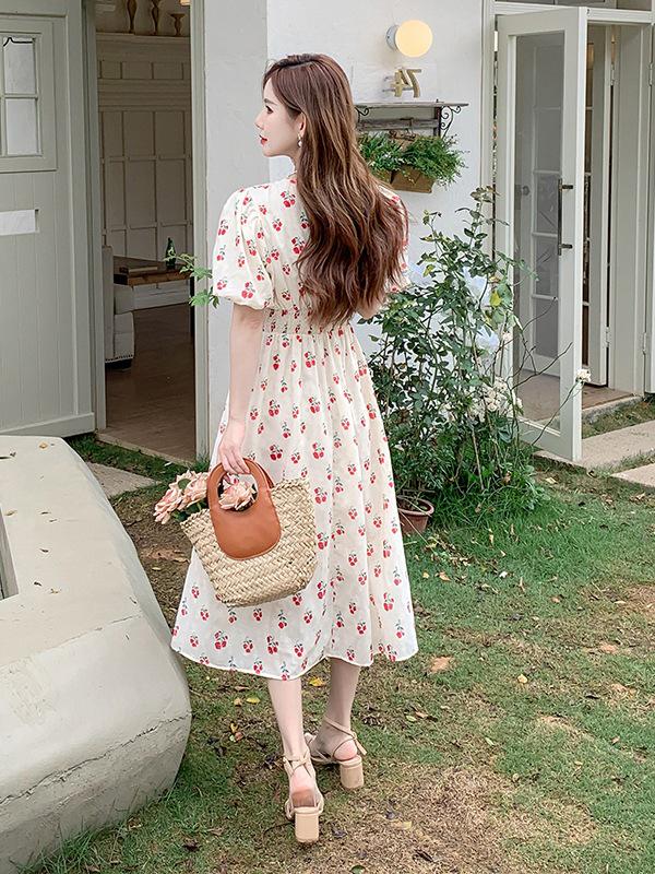 Women's Summer Floral Puff Sleeve Long Dress: Ladylike, Age-Reducing, Slimming Waist, Elegant Collared Design.