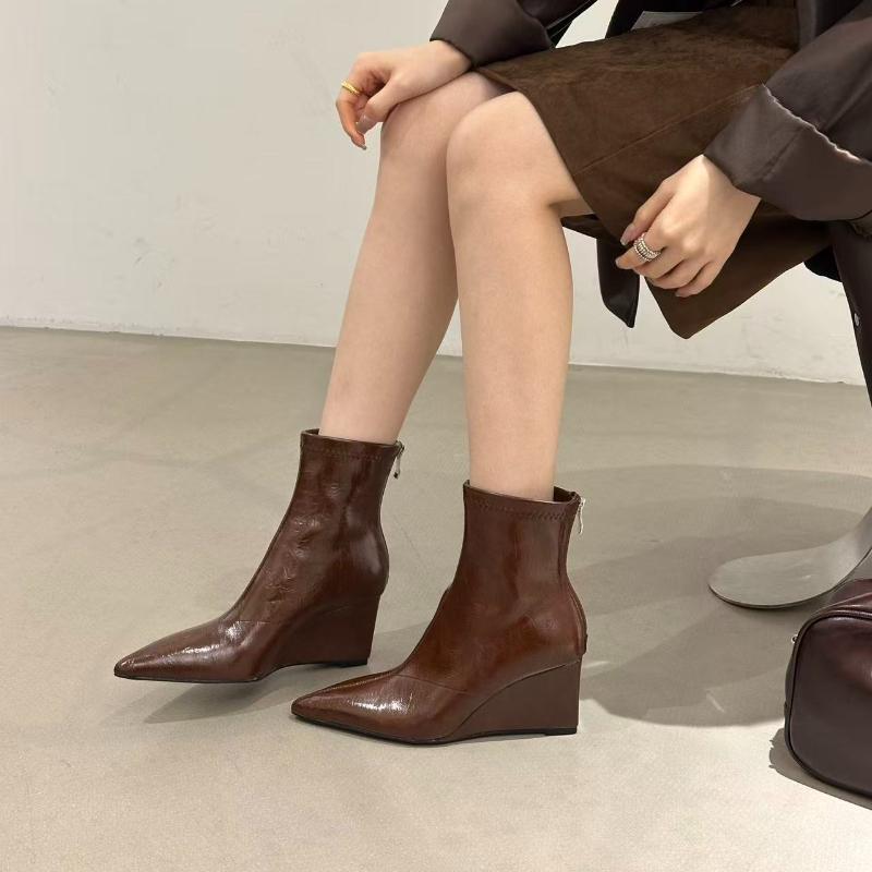 Autumn Winter Vintage Weges Heel Women Ankle Boots Fashion Pointed Toe Shoes Female Party Stripper Short Booties  De Muje