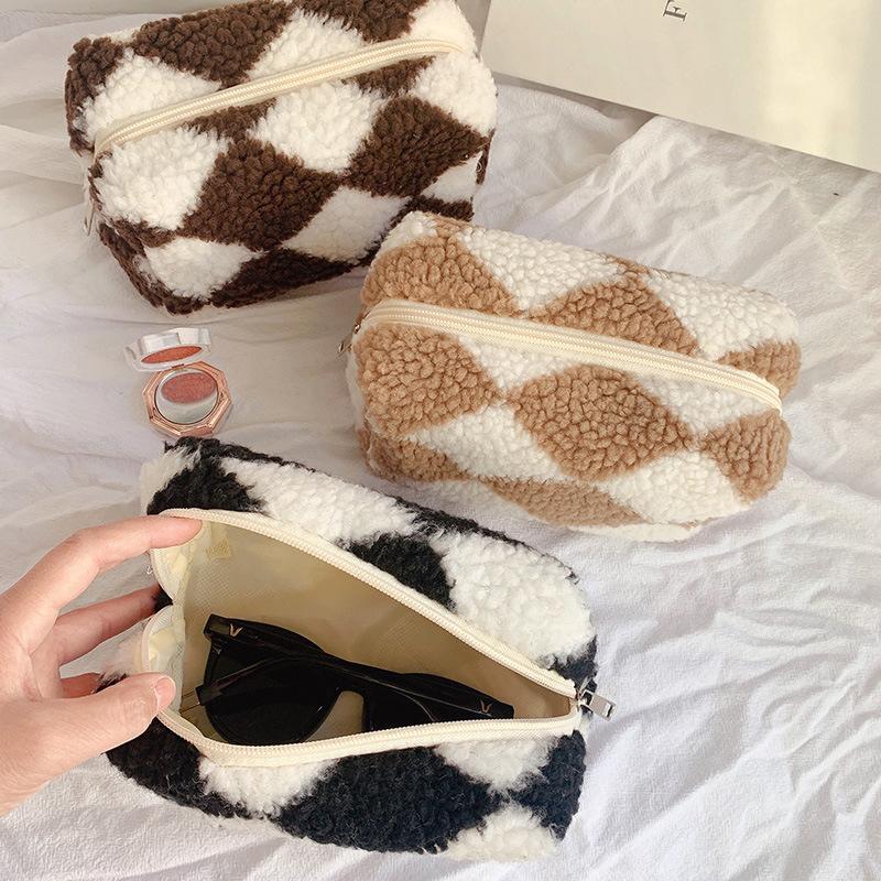 Mjuk Plysch Pennfodral Plysch Nalle Sminkväska Organizer Stor Kapacitet Förvaringsväska