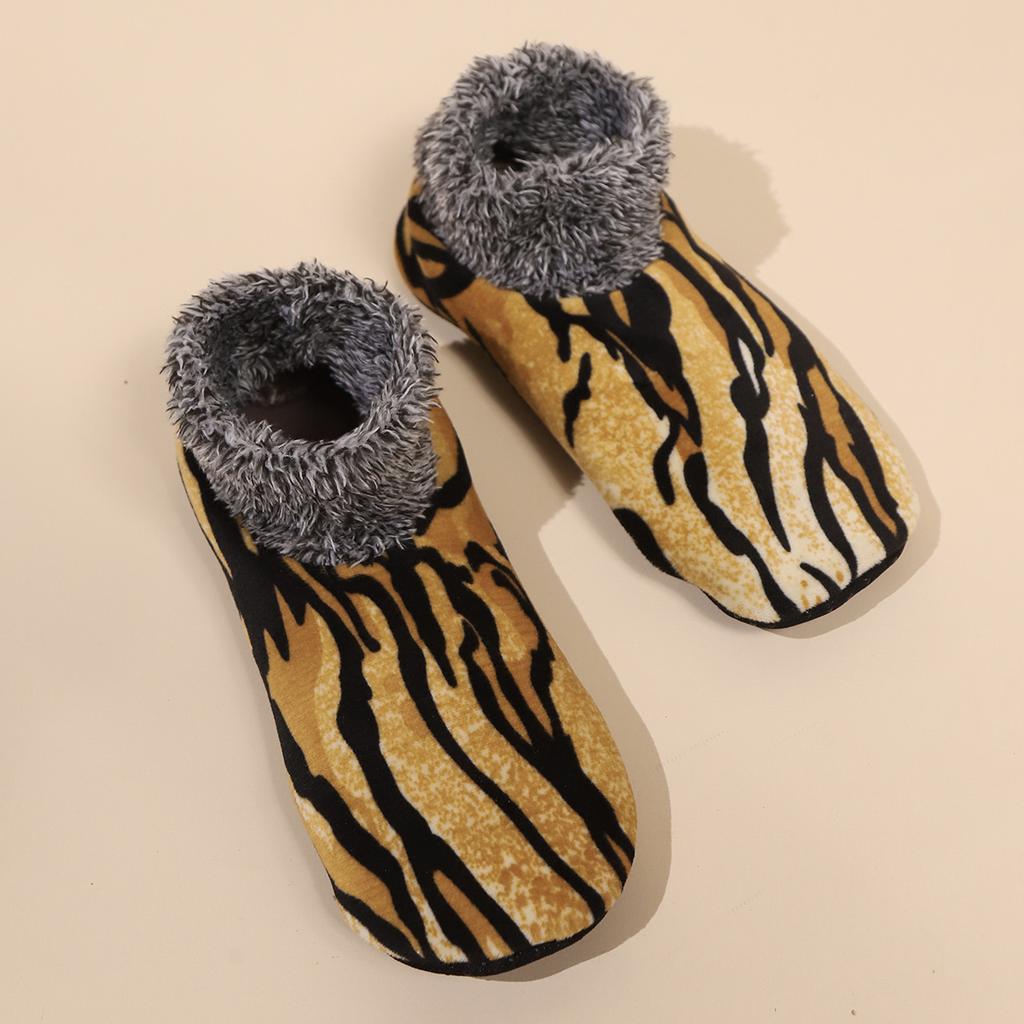 Women's Winter Warm Fleece Leopard Pattern Ankle Socks - Comfortable Indoor and Outdoor, Animal Pattern Home Casual Socks, Soft and Warm Floor Socks