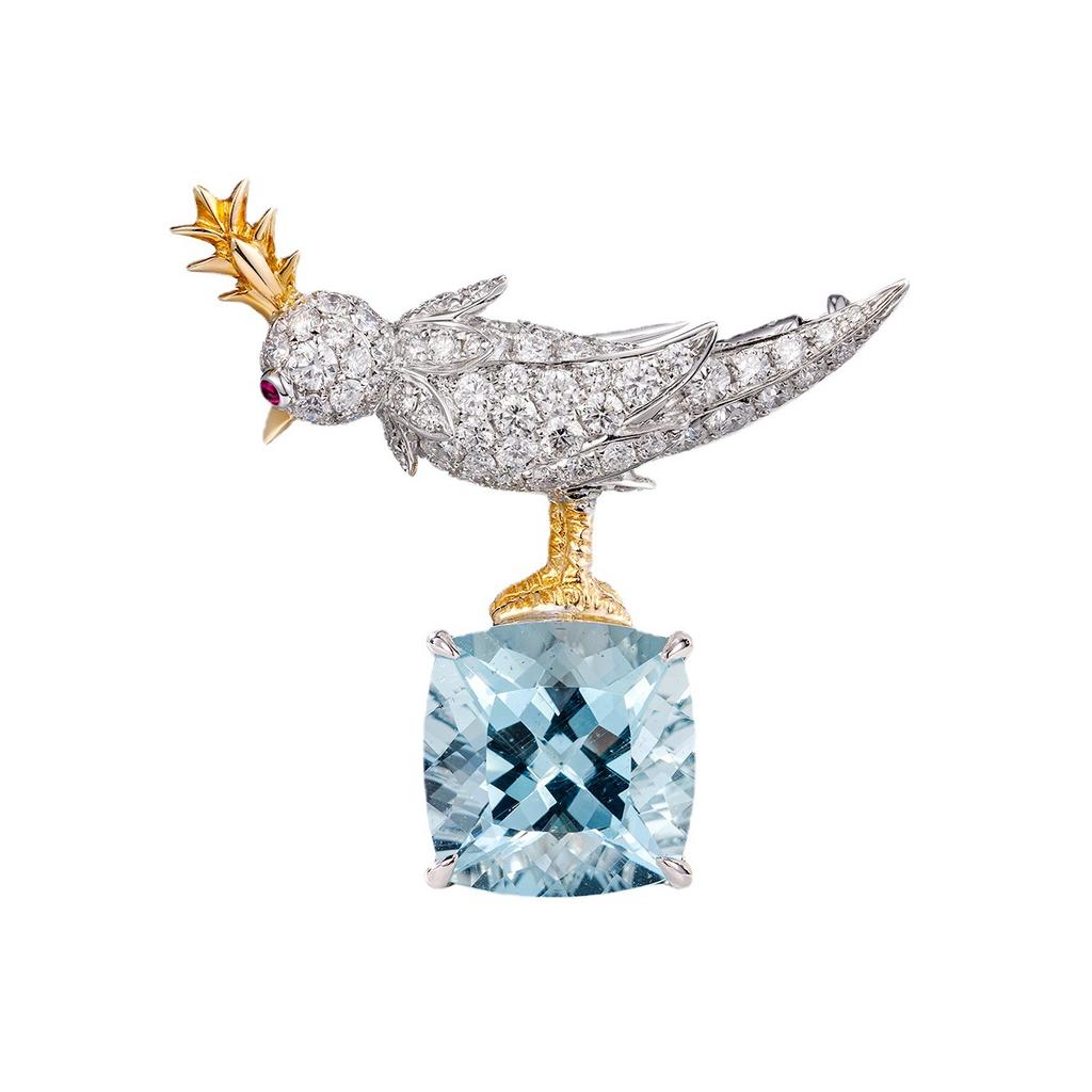 High Jewelry Design Exquisite Luxury Aquamarine Brooch Pendant Two Wear, Slightly Inlaid With Diamond Bird Necklace Women