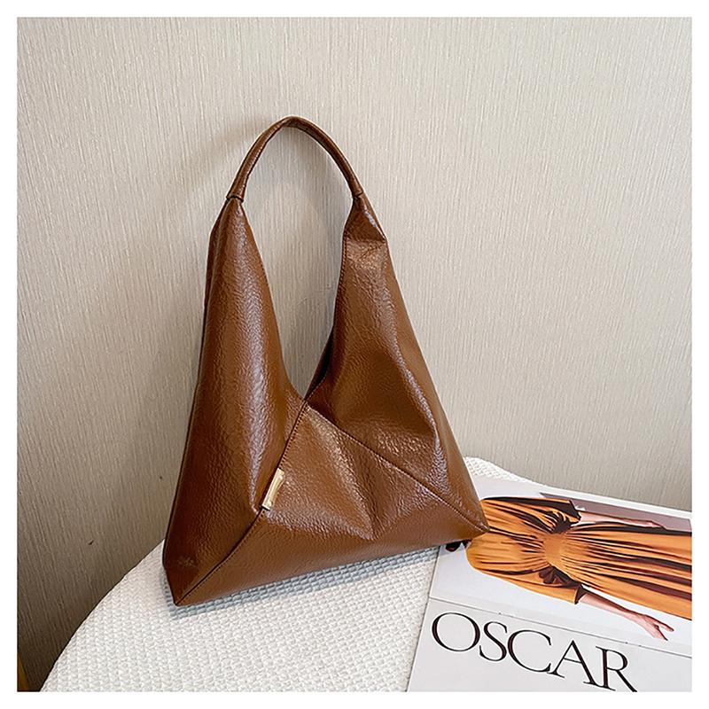 Weiche Leder-Retro-Umhängetasche mit großem Fassungsvermögen, französische Mode, einfache Unterarmtasche, lässige Pendlerhandtasche aus Ölwachsleder für Damen