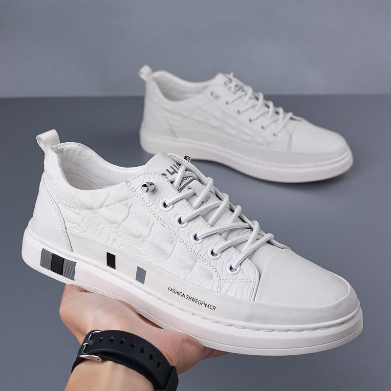 

2025 summer breathable little white shoes white flat shoes soft-soled casual leather shoes trendy men s shoes 2025 38