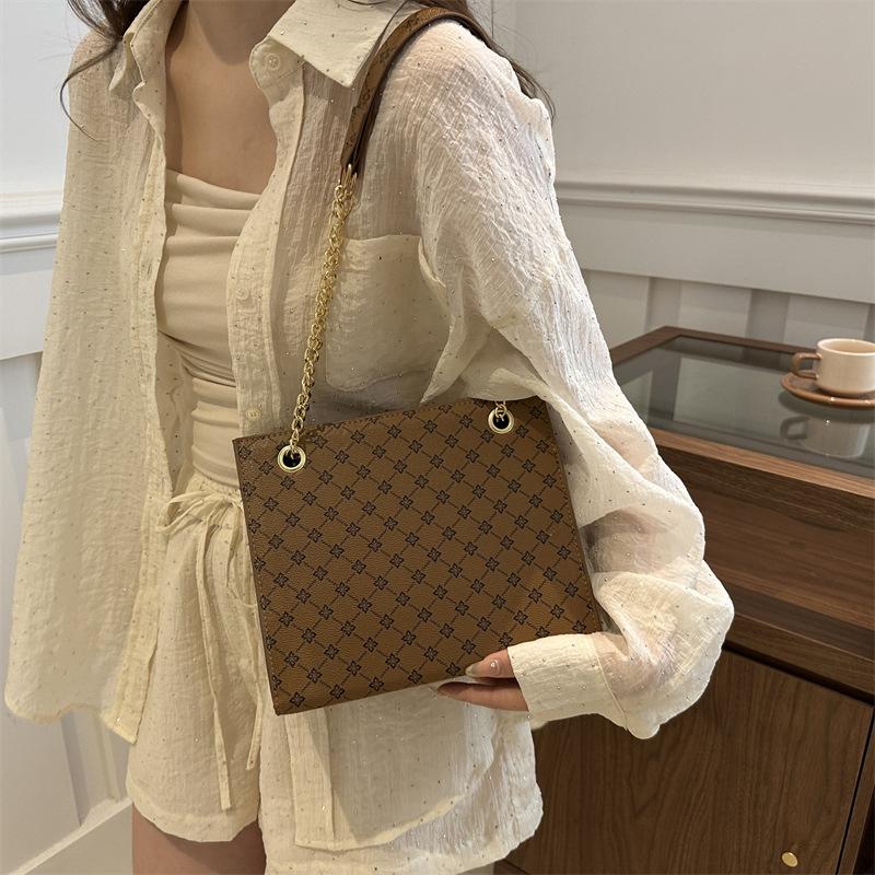 Bag Fashion Small Square Bag Textured Pu Shoulder Bag Large Capacity Chain Crossbody Bag Women'S Bag