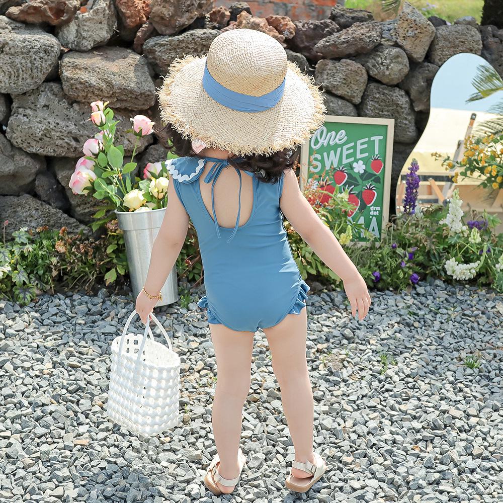 One-Piece Girls' Princess Swimsuit - Cute & Fashionable Beachwear for Little Girls