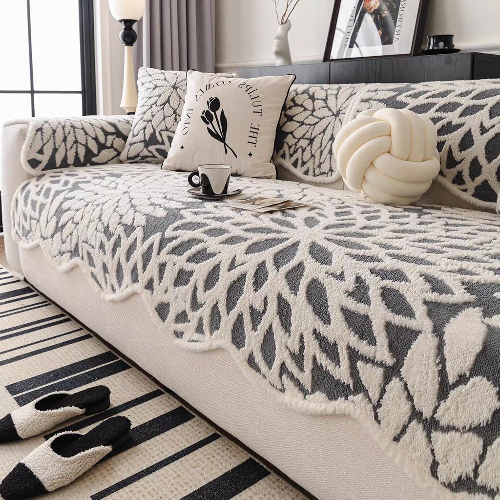 Warm And Thick Sofa Cover Cloth Anti Slip Cushion Sofa Cover Comfortable And Skin Friendly Autumn And Winter New Collection