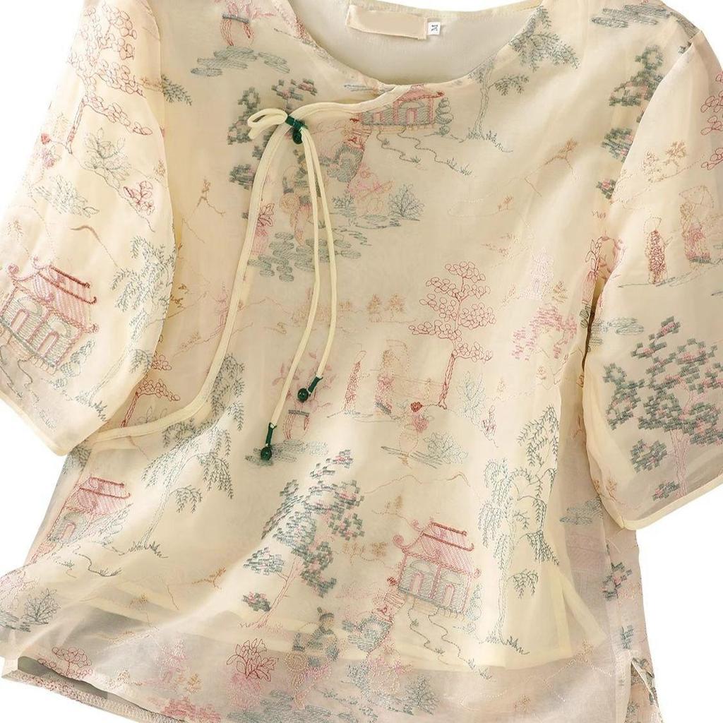 2025 Summer Chic Temperament Design Sense Niche Versatile Temperament Crew Neck Shirt Top