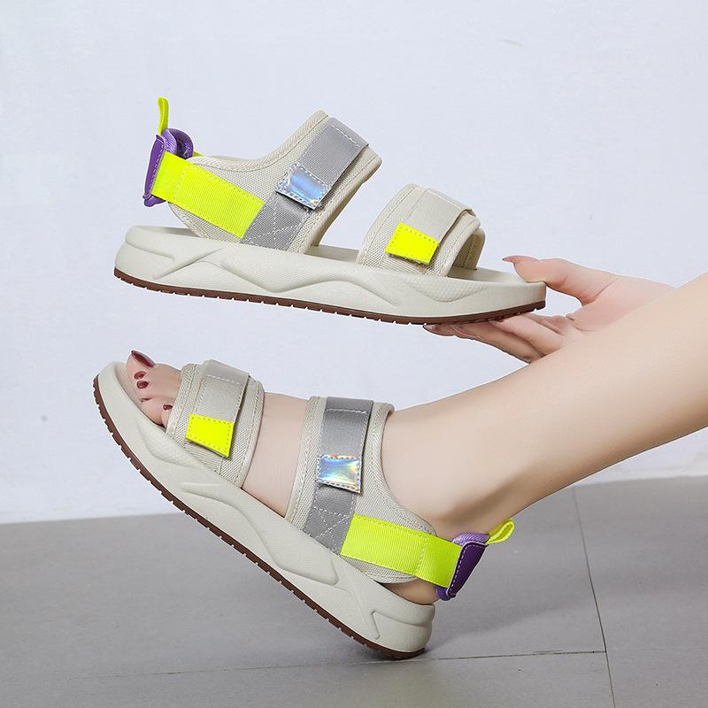 Fashion New Summer Women's Shoes Fashionable and Versatile Trendy Sandals Anti slip Commuting Wear resistant Large Size