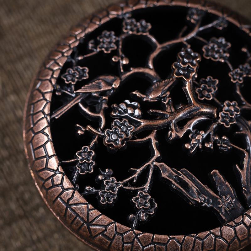 Brûleur d'encens antique avec couvercle creux, porte-bobine anti-moustiques en métal et bambou, orchidée prune, plaque de poêle à encens en bois de santal pour la maison