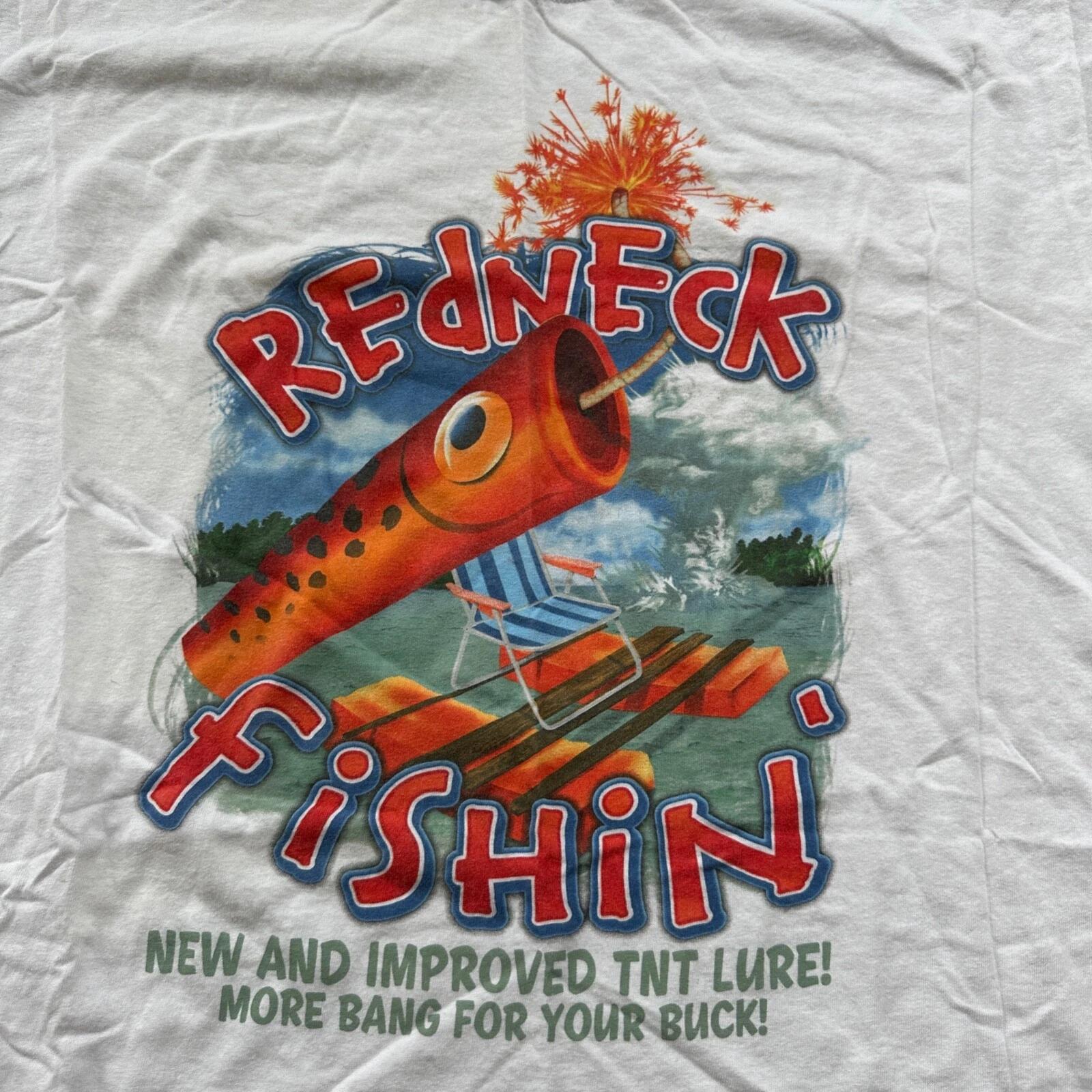 

Redneck Fishing Funny Humor Vintage Style T Shirt Hunting American Laugh XL