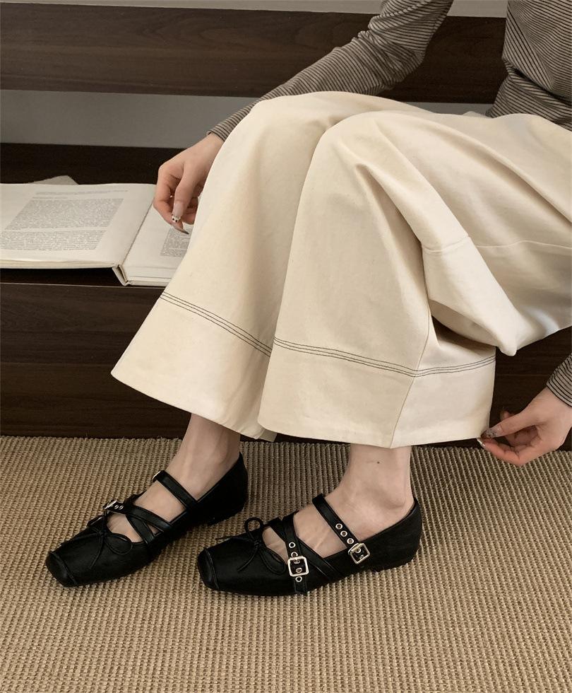 

French niche premium ballet shoes Hepburn style buckle Mary Jane shoes women s flat single shoes light mouth small leather shoes 39 чёрный
