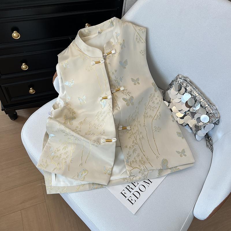 2025 Jacquard stand-up collar buckle sleeveless vest women's early spring temperament versatile vest