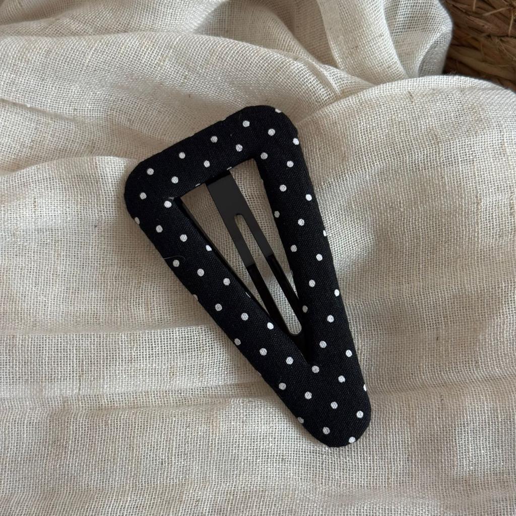 1Pcs South Korean Polka Dot Triangle Hair Clip Exquisite Bangs Clip Side Hair Clip Hairpin Headband Women Fashion Hairpin